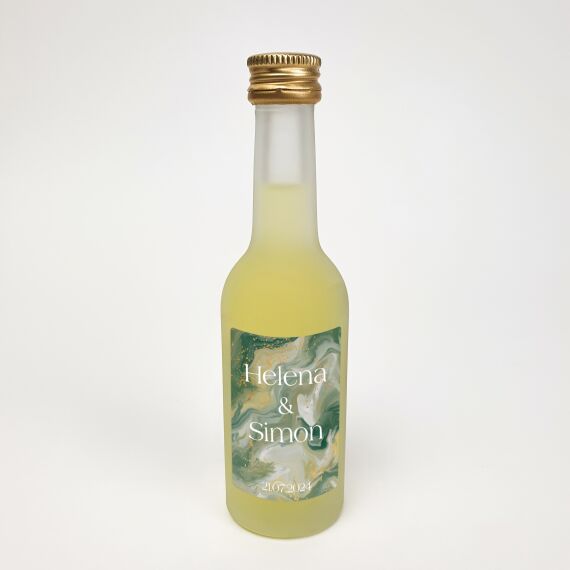 Gepersonaliseerde limoncelloflesje - Bedankje huwelijk - Green marmer - Sfeerbeeld 1