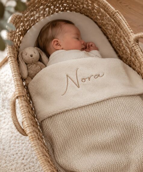 Babydeken met naam - Gebreid fleece - Wit - Sfeerbeeld 2